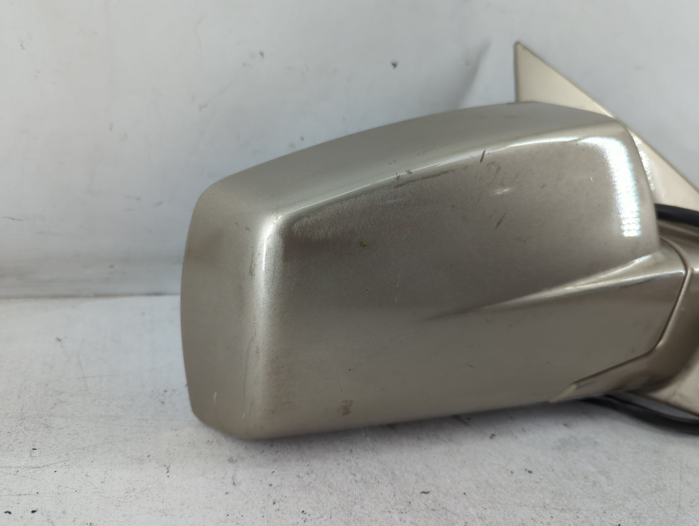 2004-2006 Cadillac Srx Passenger Side View Mirror - Right Door Mirror OEM Used - Oemusedautoparts1.com