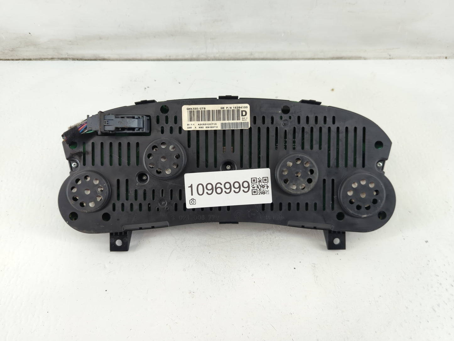 2006 Cadillac Srx Instrument Cluster Speedometer Gauges P/N:15284100 Fits Fits 2007 OEM Used Auto Parts - Oemusedautoparts1.