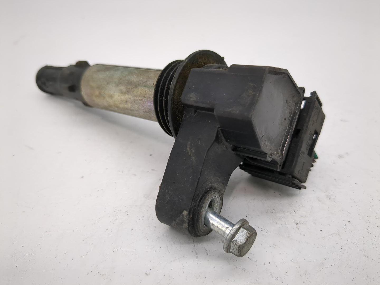 2004-2009 Cadillac Srx Ignition Coil Igniter Pack - Oemusedautoparts1.com