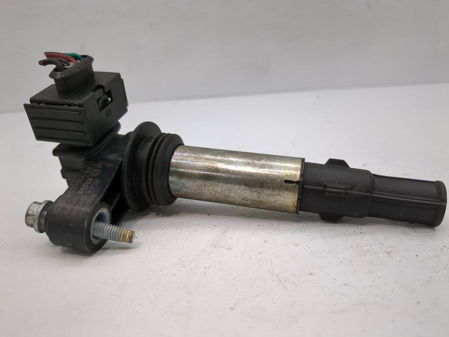 2004-2009 Cadillac Srx Ignition Coil Igniter Pack - Oemusedautoparts1.com