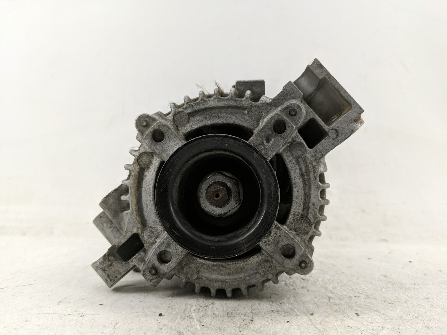 2004-2009 Cadillac Srx Alternator Replacement Generator Charging Assembly Engine OEM P/N:25751146 4210-4350 Fits OEM Used Au