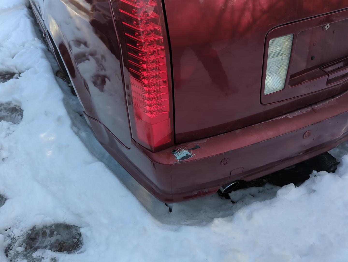 2004-2006 Cadillac Srx Rear Bumper Assembly Oem - Oemusedautoparts1.com