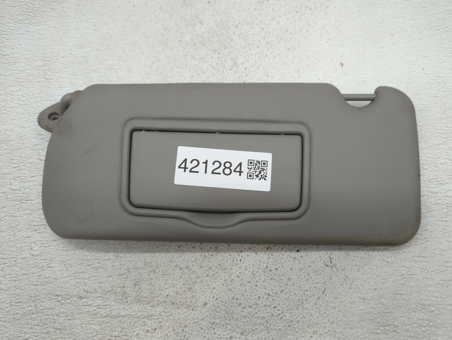 2004-2009 Cadillac Srx Sun Visor Shade Replacement Driver Left Mirror Fits Fits 2004 2005 2006 2007 2008 2009 OEM Used Auto 