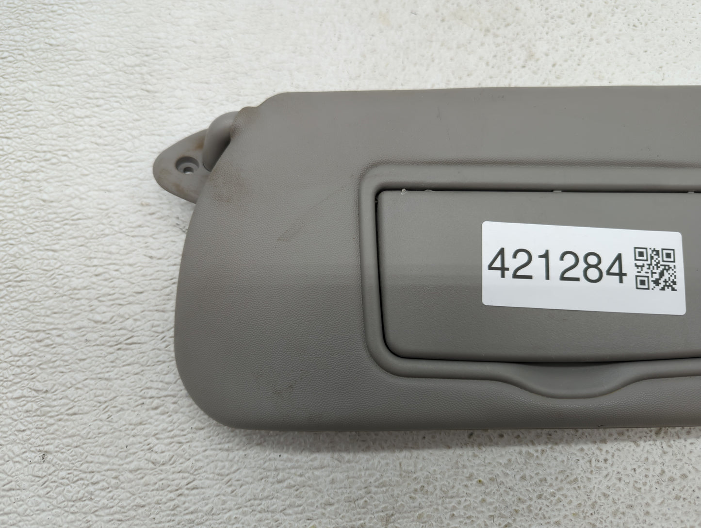 2004-2009 Cadillac Srx Sun Visor Shade Replacement Driver Left Mirror Fits Fits 2004 2005 2006 2007 2008 2009 OEM Used Auto 