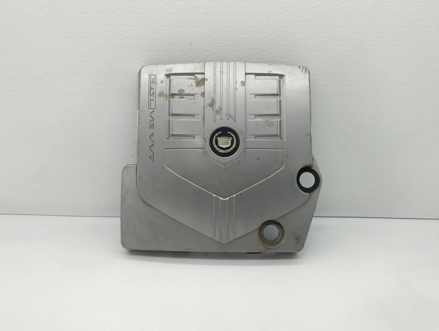 2006 Cadillac Srx Engine Cover - Oemusedautoparts1.com