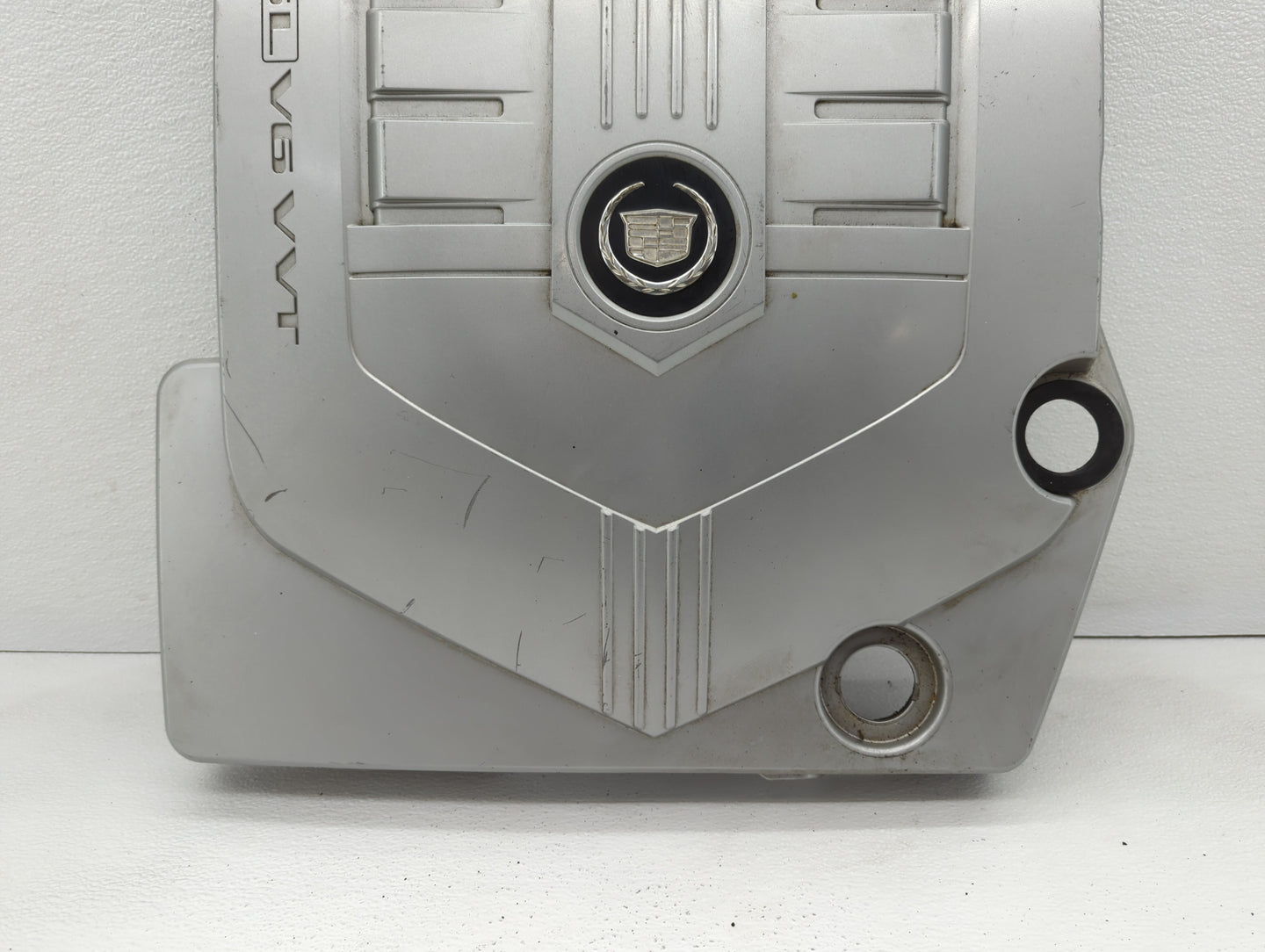 2006 Cadillac Srx Engine Cover - Oemusedautoparts1.com