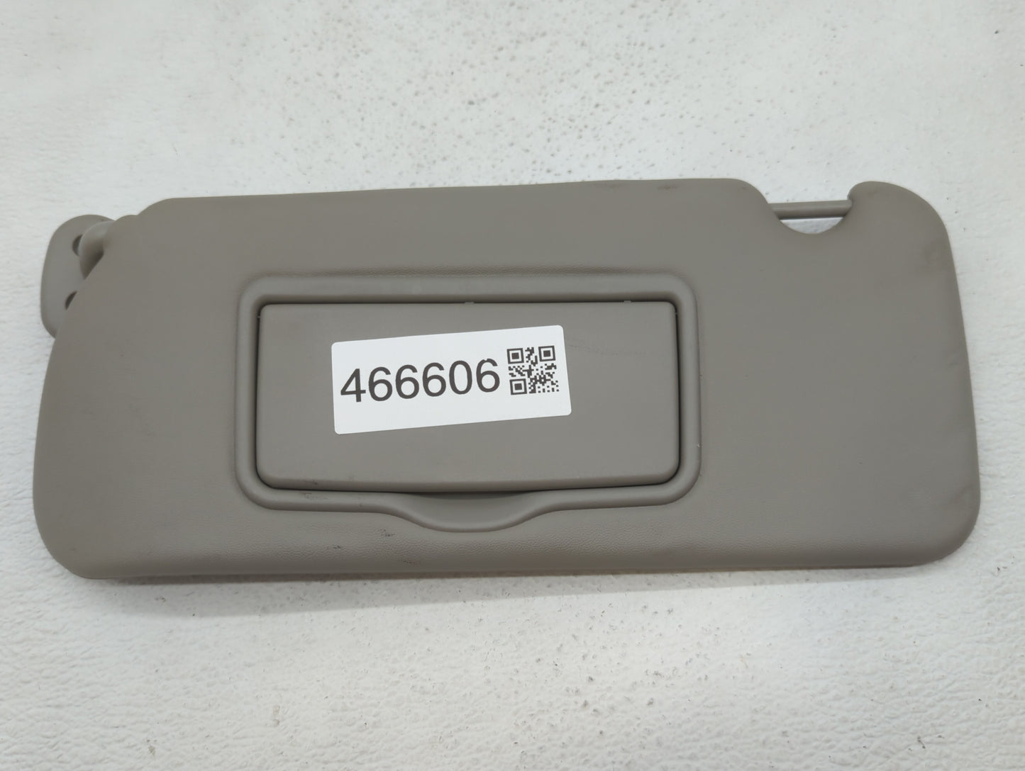 2004-2009 Cadillac Srx Sun Visor Shade Replacement Driver Left Mirror Fits Fits 2004 2005 2006 2007 2008 2009 OEM Used Auto 