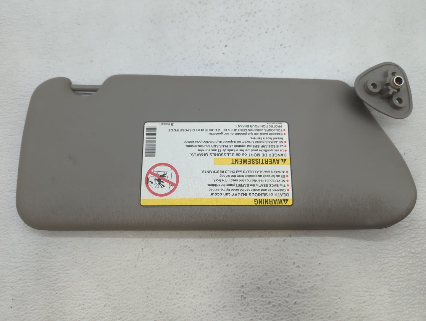 2004-2009 Cadillac Srx Sun Visor Shade Replacement Driver Left Mirror Fits Fits 2004 2005 2006 2007 2008 2009 OEM Used Auto 