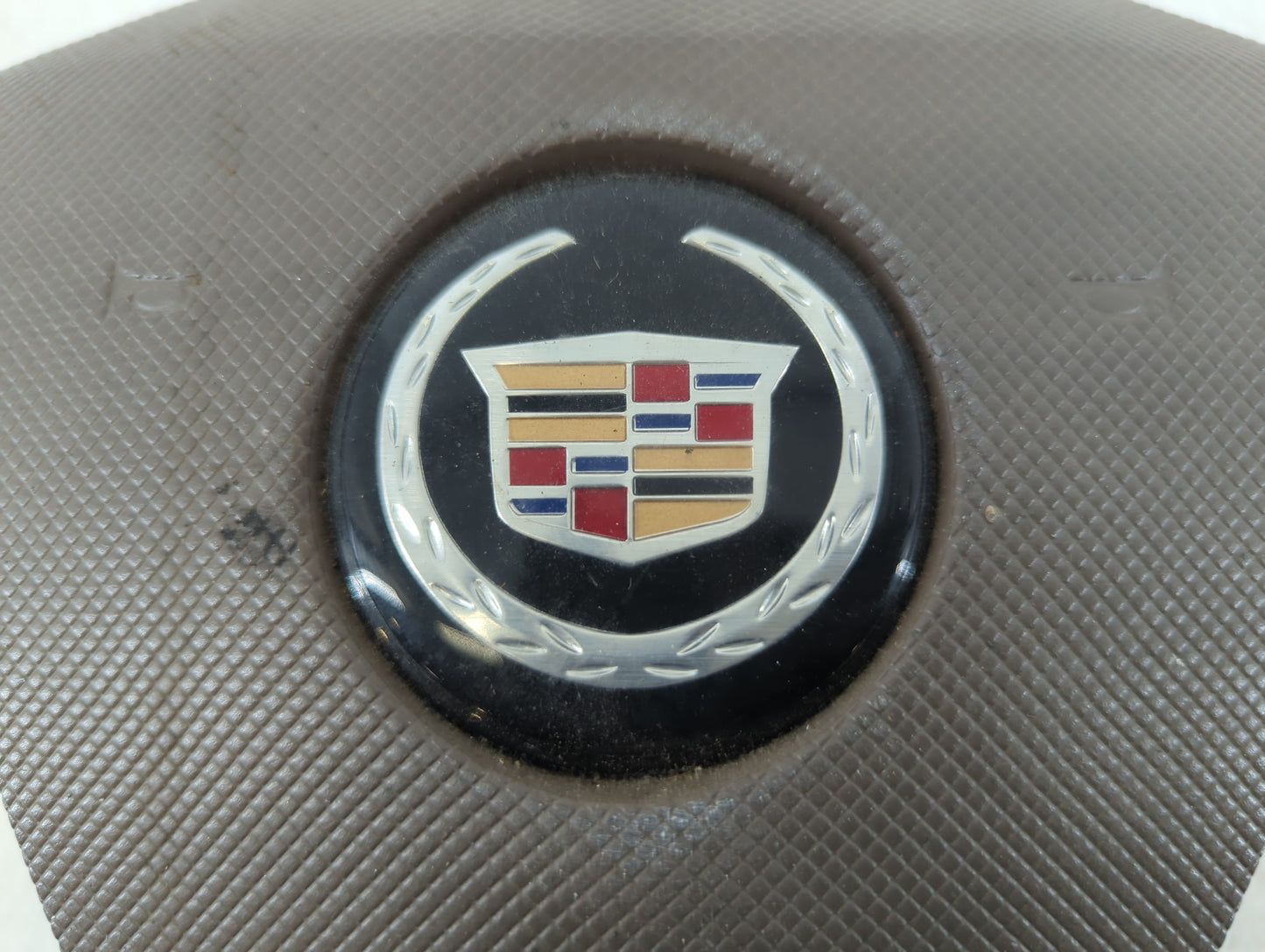 2004-2006 Cadillac Srx Air Bag Driver Left Steering Wheel Mounted Fits Fits 2003 2004 2005 2006 2007 OEM Used Auto Parts - O