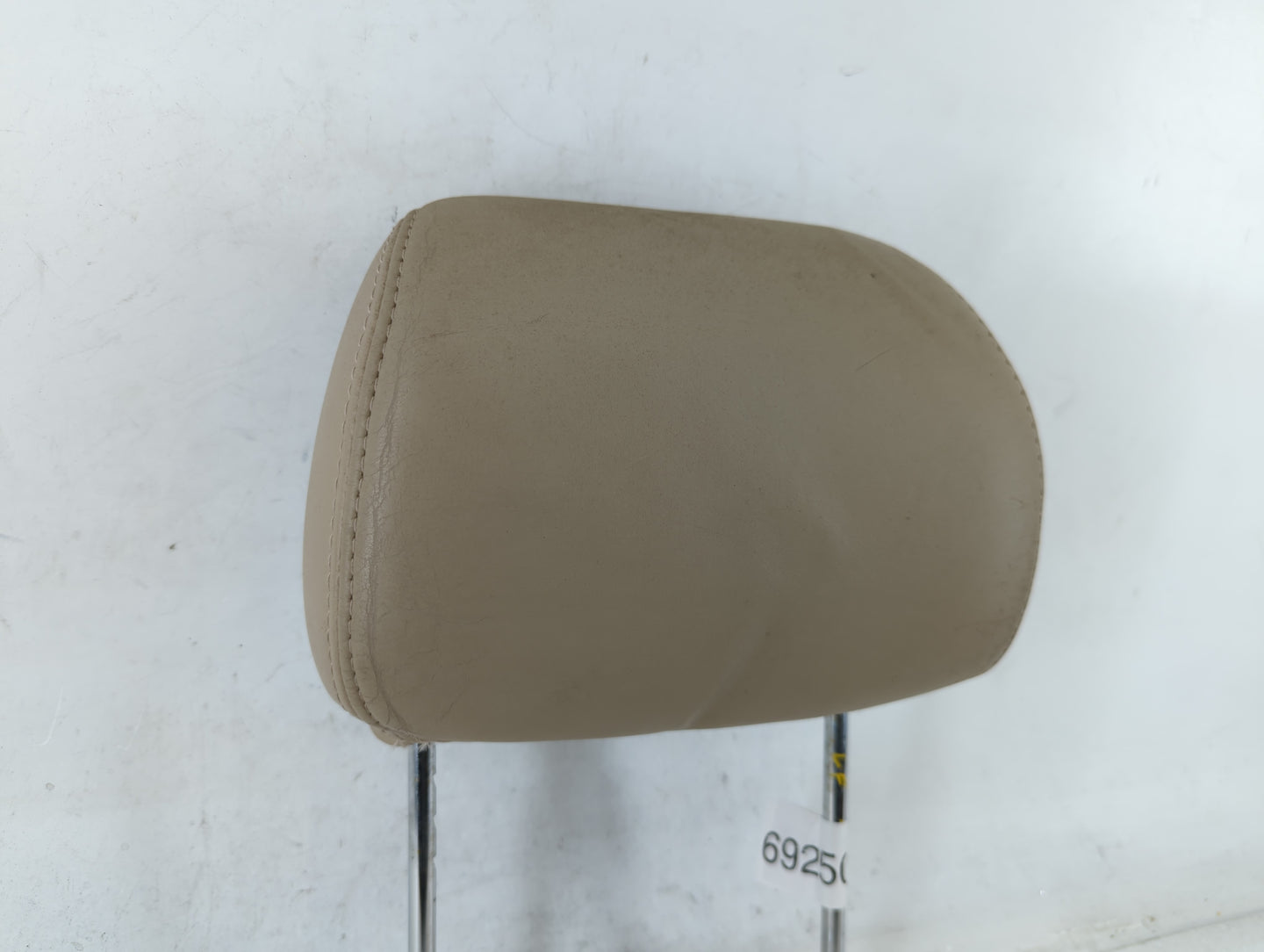 2004-2006 Cadillac Srx Headrest Head Rest Front Driver Passenger Seat Fits Fits 2004 2005 2006 OEM Used Auto Parts - Oemused