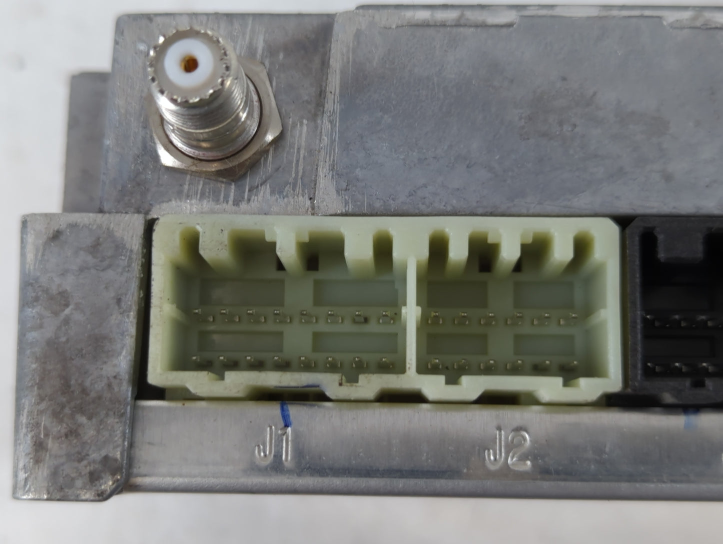 2005-2006 Cadillac Srx Body Control Module Bcm Inner Cabin Fuse Box - Oemusedautoparts1.com