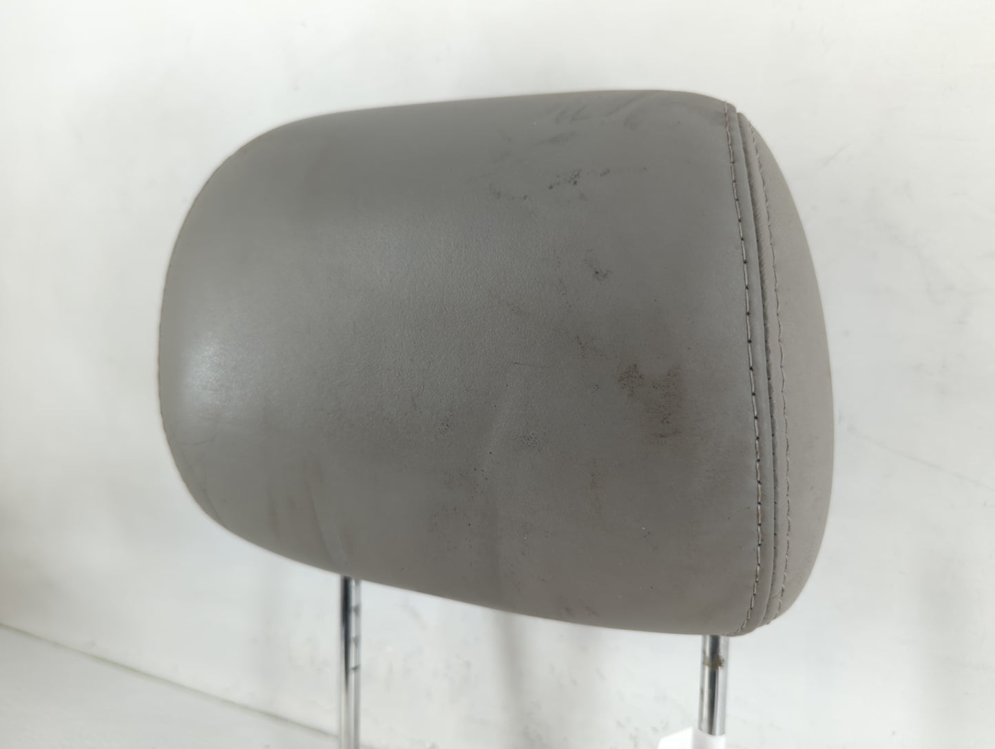 2004-2006 Cadillac Srx Headrest Head Rest Front Driver Passenger Seat - Oemusedautoparts1.com