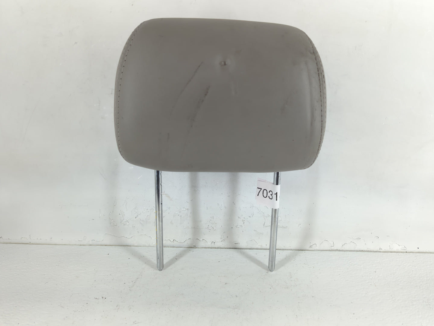 2004-2006 Cadillac Srx Headrest Head Rest Rear Seat Gray - Oemusedautoparts1.com