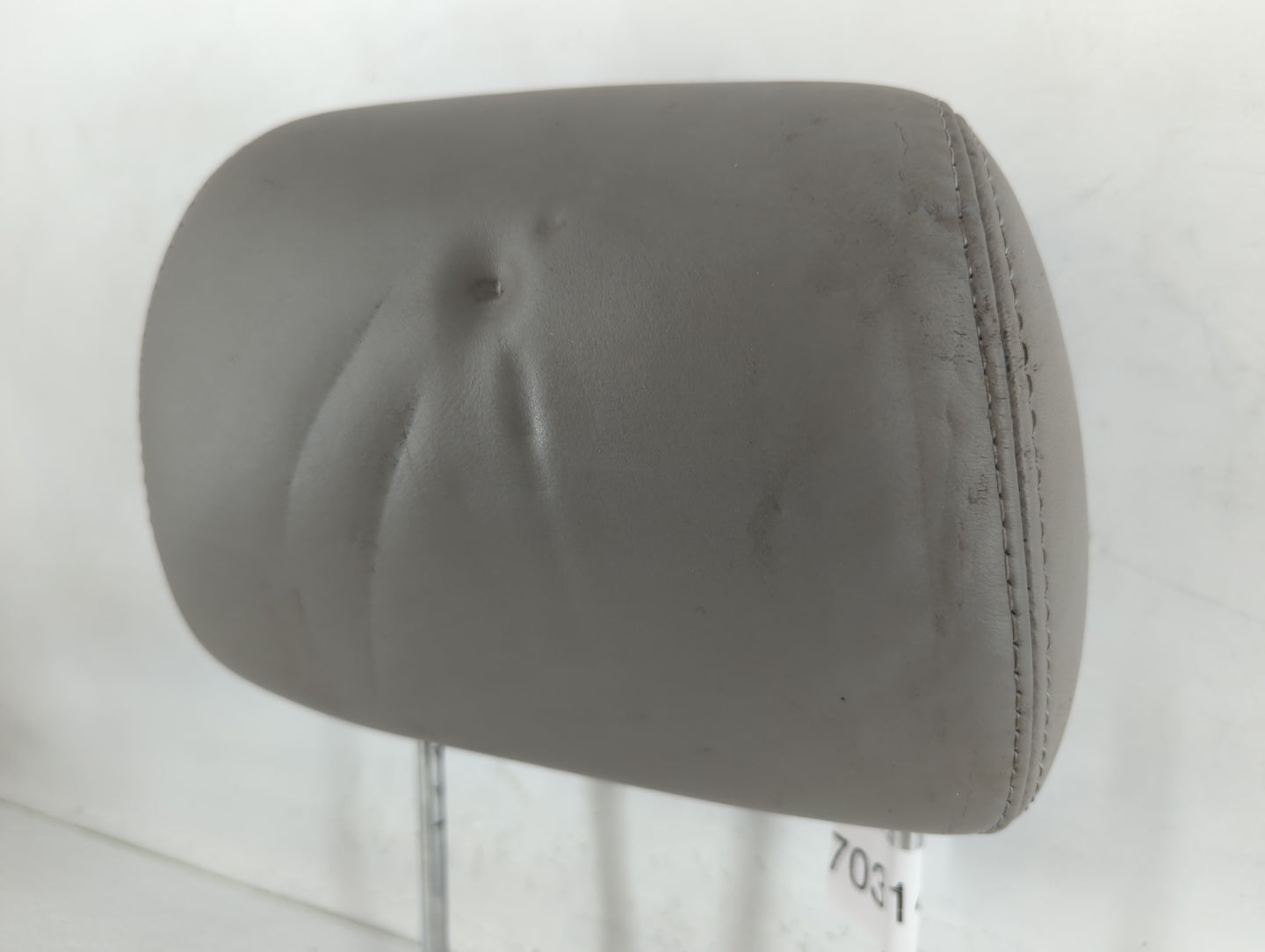 2004-2006 Cadillac Srx Headrest Head Rest Rear Seat Gray - Oemusedautoparts1.com