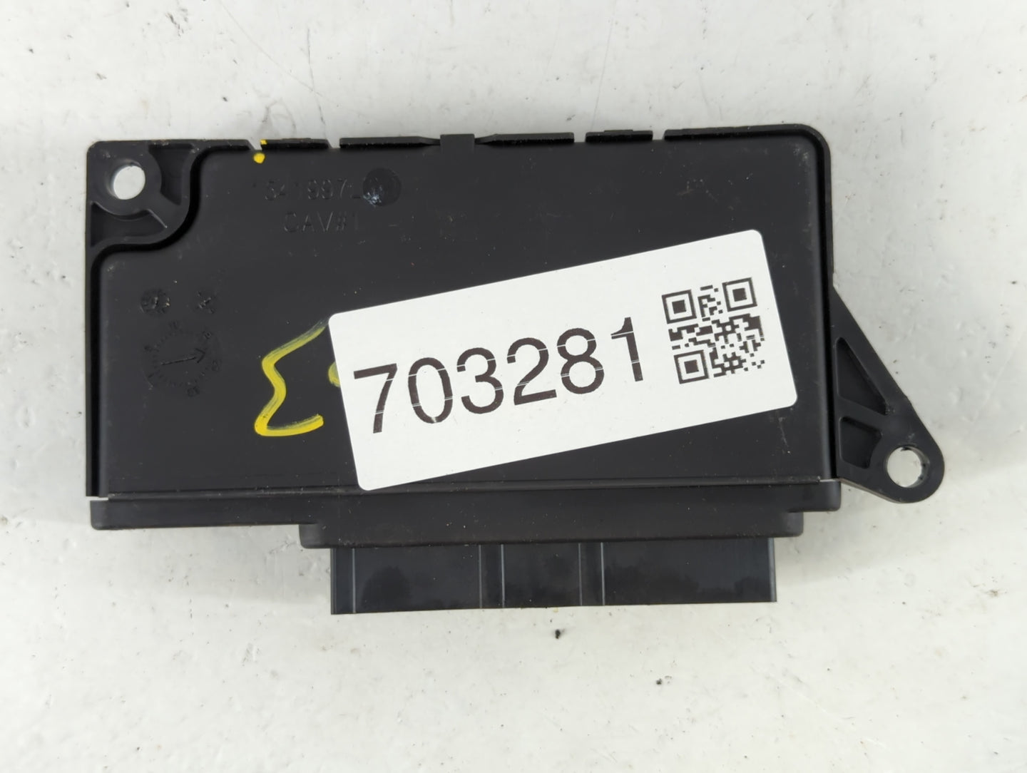 2006-2006 Cadillac Srx Body Control Module Bcm Inner Cabin Fuse Box - Oemusedautoparts1.com