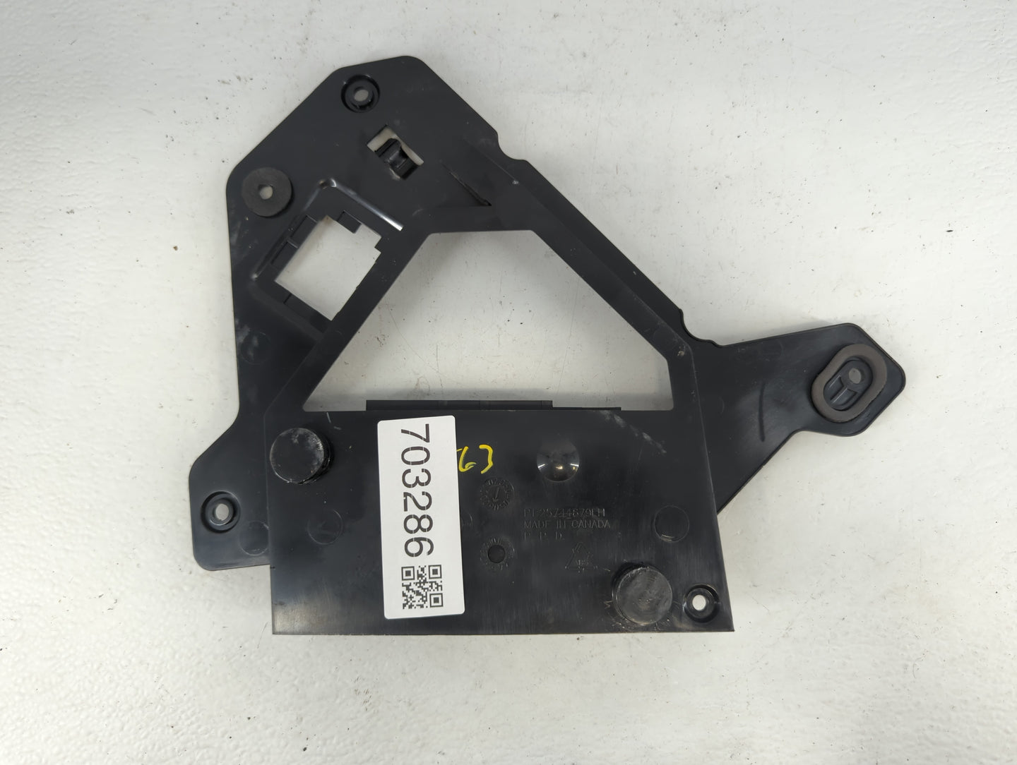 2006-2006 Cadillac Srx Body Control Module Bcm Inner Cabin Fuse Box - Oemusedautoparts1.com