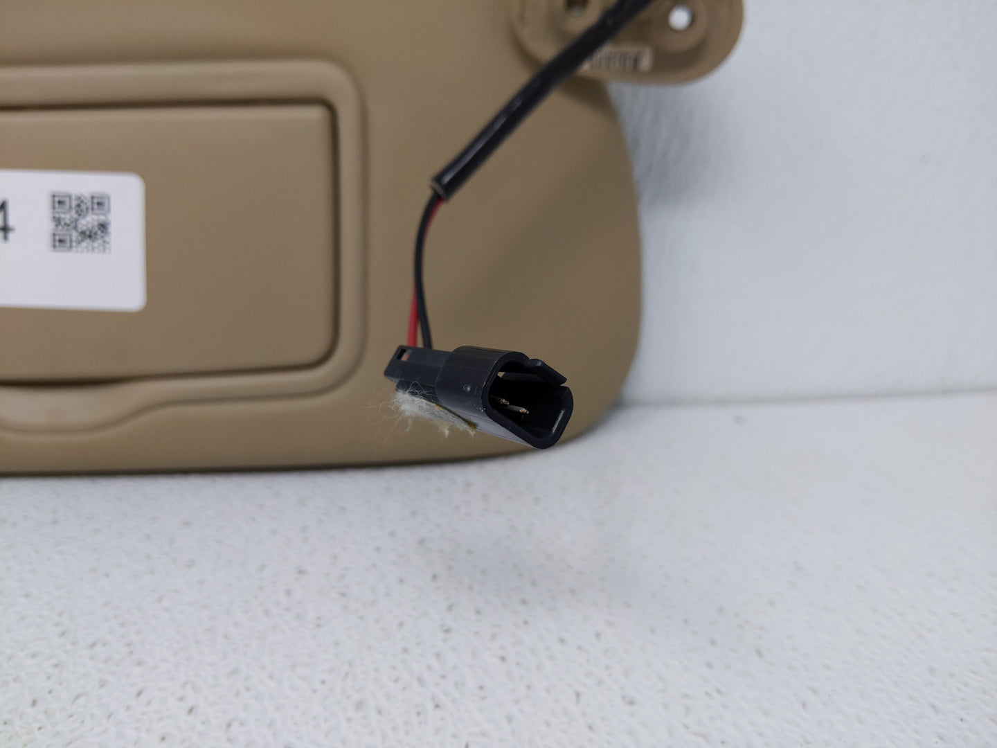 2004-2009 Cadillac Srx Sun Visor Shade Replacement Passenger Right Mirror Fits Fits 2004 2005 2006 2007 2008 2009 OEM Used A