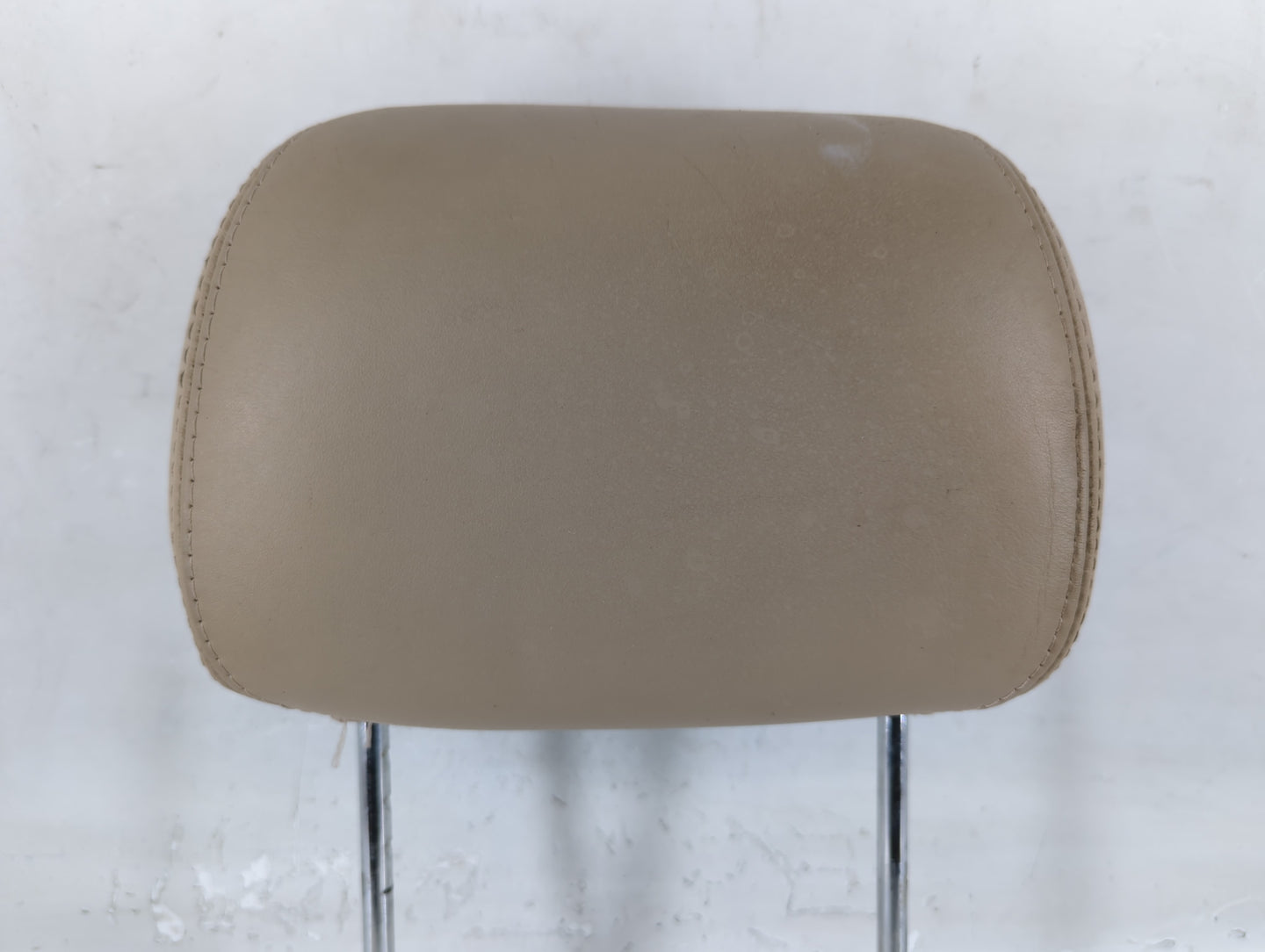 2004-2006 Cadillac Srx Headrest Head Rest Front Driver Passenger Seat Fits Fits 2004 2005 2006 OEM Used Auto Parts - Oemused