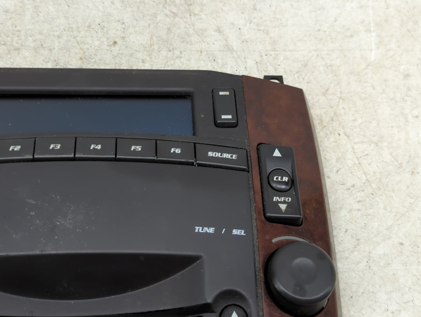 2006-2006 Cadillac Srx Information Display Screen 831839 - Oemusedautoparts1.com