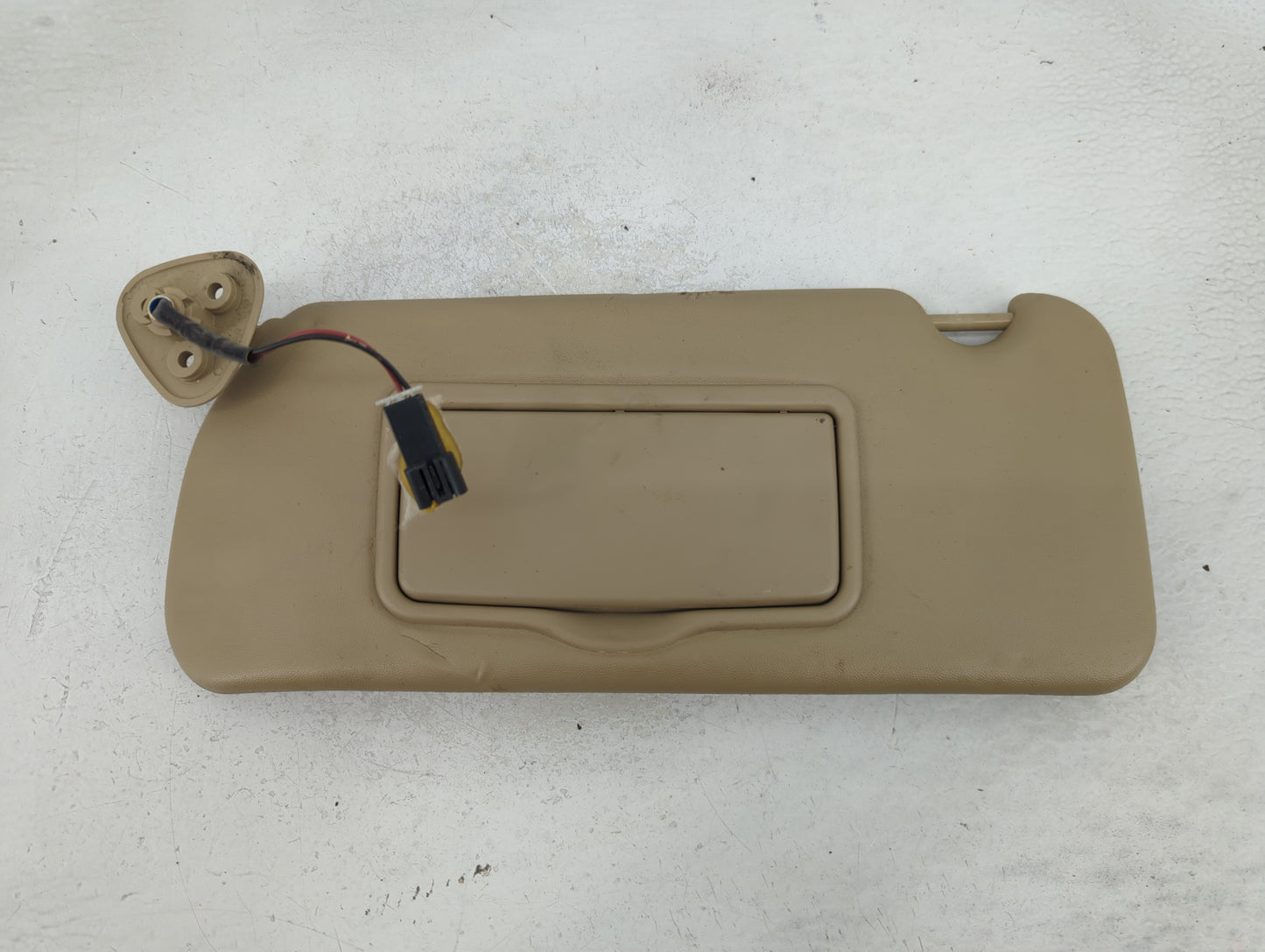 2004-2009 Cadillac Srx Sun Visor Shade Replacement Driver Left Mirror Fits Fits 2004 2005 2006 2007 2008 2009 OEM Used Auto 