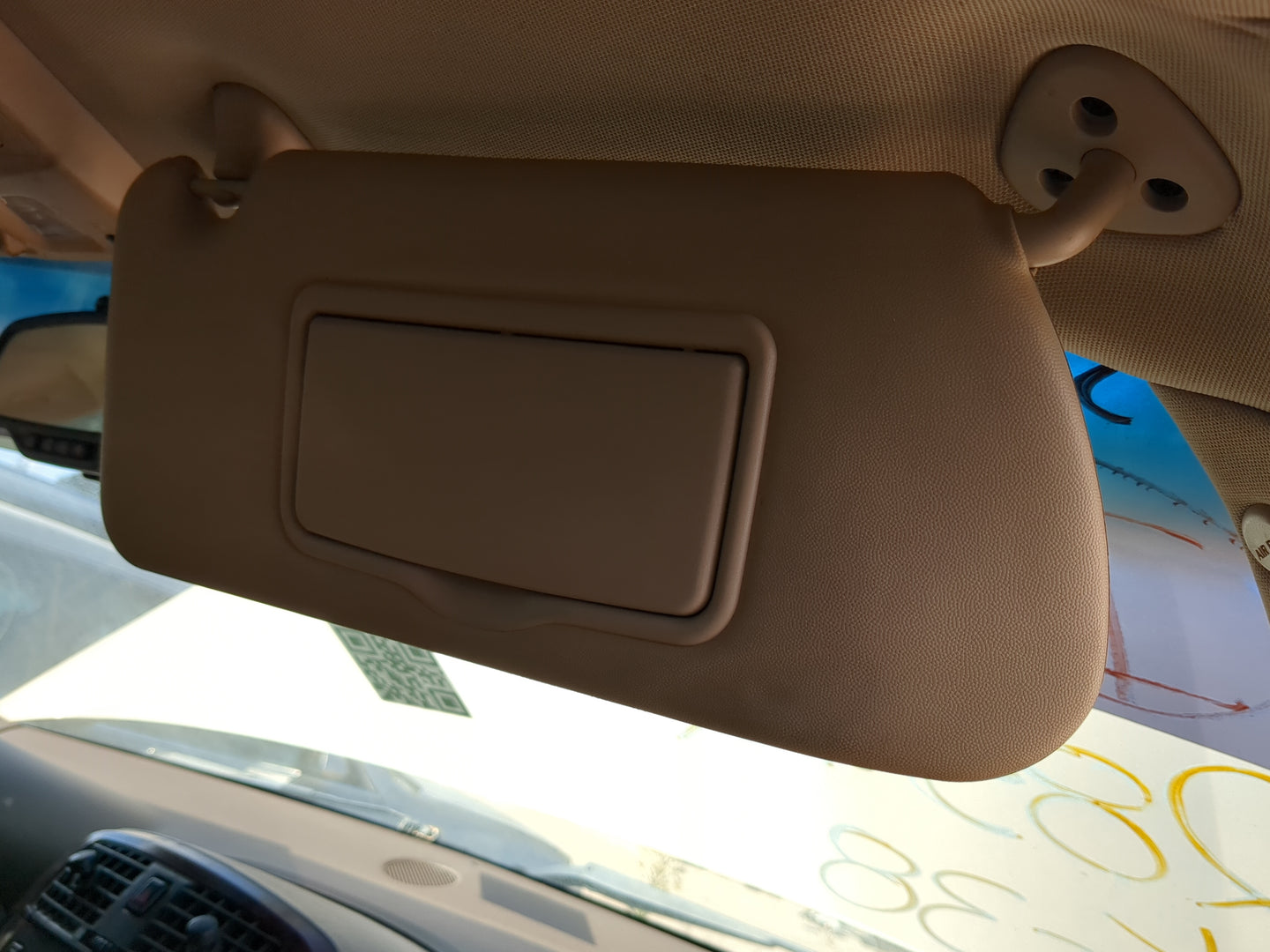 2004-2009 Cadillac Srx Sun Visor Shade Replacement Passenger Right Mirror Fits Fits 2004 2005 2006 2007 2008 2009 OEM Used A