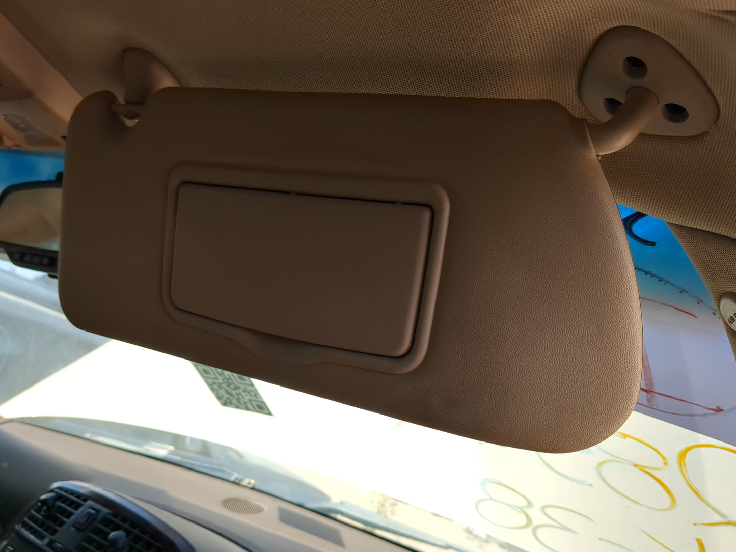 2004-2009 Cadillac Srx Sun Visor Shade Replacement Passenger Right Mirror Fits Fits 2004 2005 2006 2007 2008 2009 OEM Used A