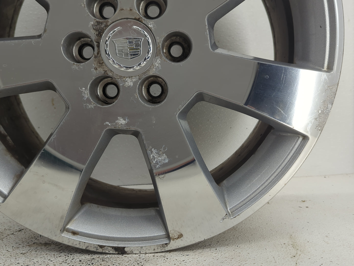 2006-2009 Cadillac Srx Oem Wheel Rim 873622 - Oemusedautoparts1.com