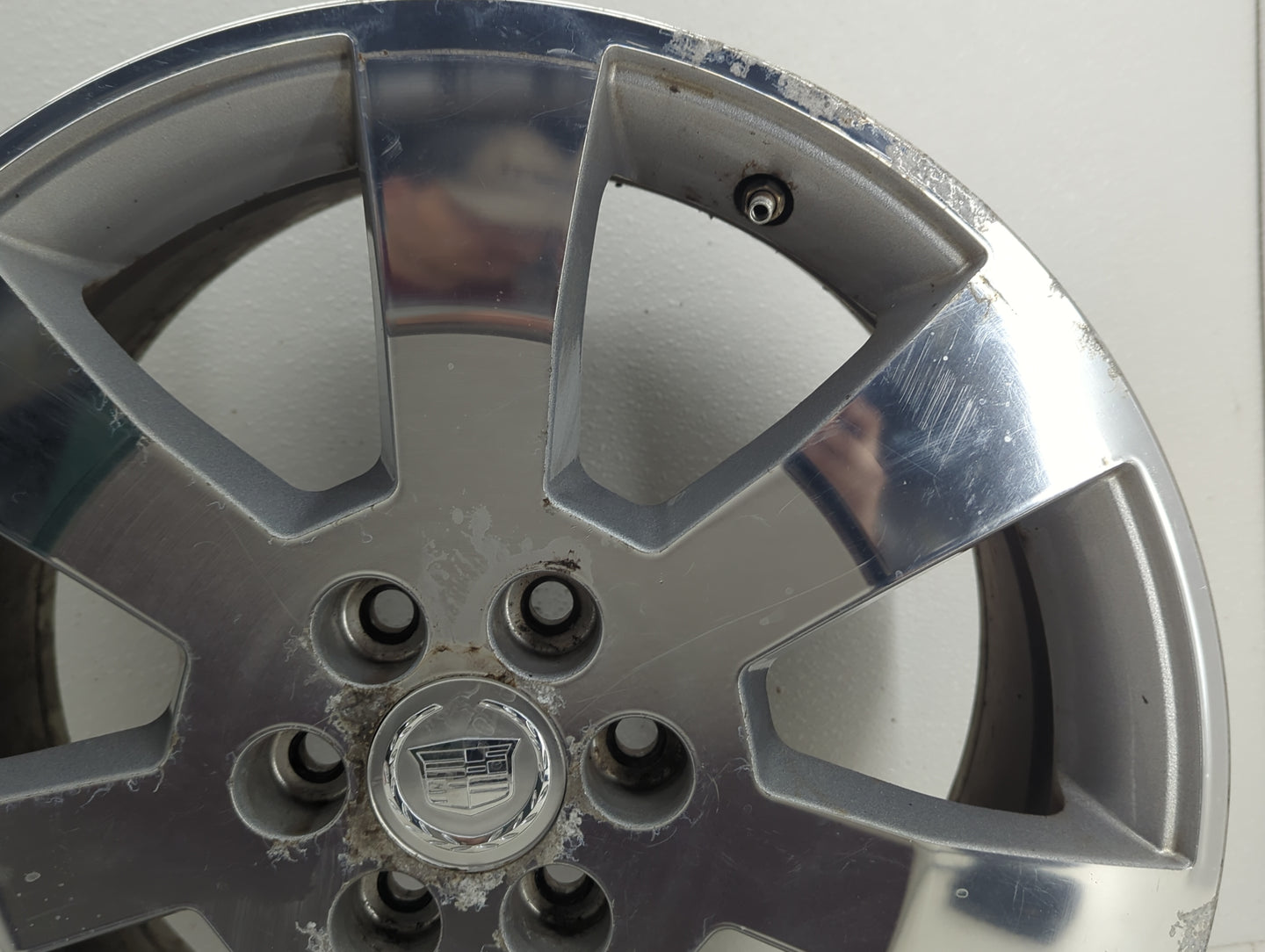 2006-2009 Cadillac Srx Oem Wheel Rim 873622 - Oemusedautoparts1.com