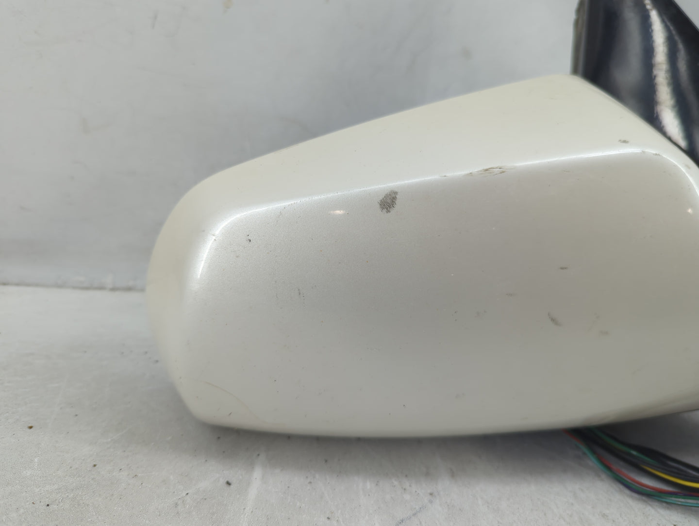 2005-2007 Cadillac Sts Driver Left Side View Power Door Mirror White - Oemusedautoparts1.com