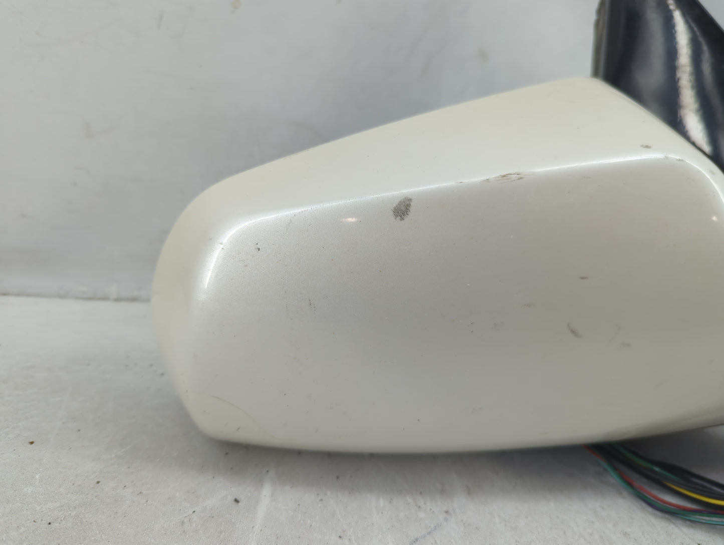 2005-2007 Cadillac Sts Driver Left Side View Power Door Mirror White - Oemusedautoparts1.com