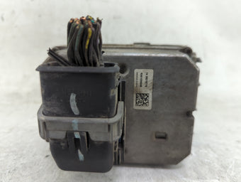 compare product 2006 Cadillac Sts ABS Pump Control Module Replacement P/N:15253230 15253224 Fits OEM Used Auto Parts