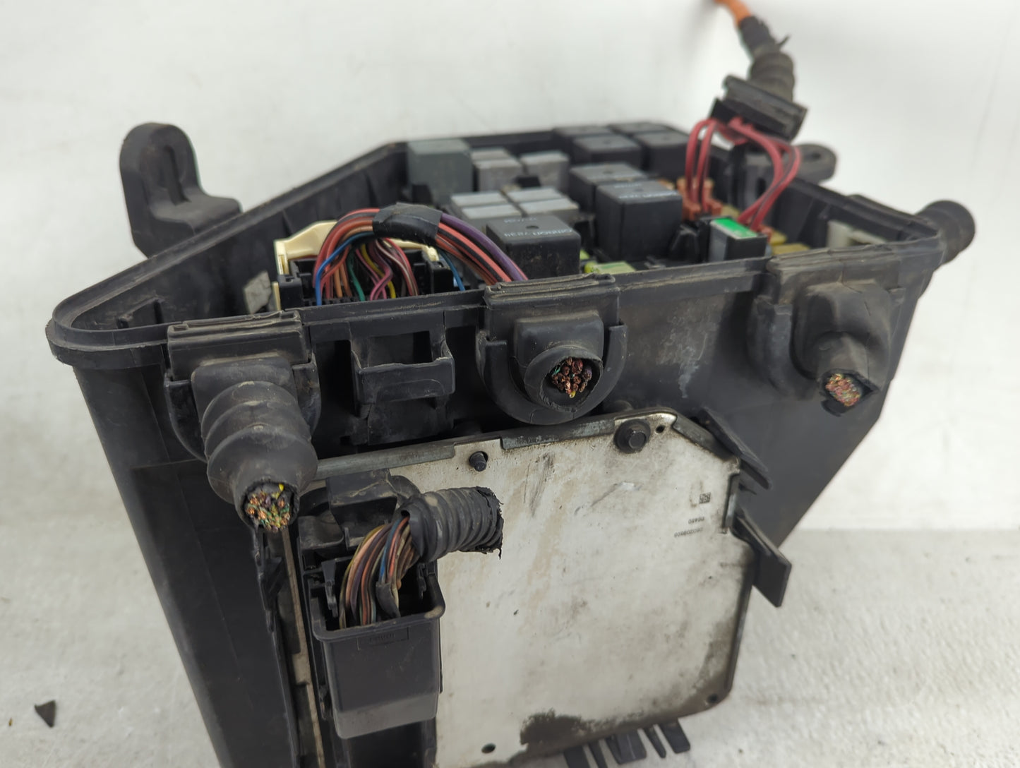 2006 Cadillac Sts Fusebox Fuse Box Panel Relay Module Fits OEM Used Auto Parts - Oemusedautoparts1.com