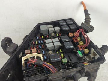 2006 Cadillac Sts Fusebox Fuse Box Panel Relay Module Fits OEM Used Auto Parts