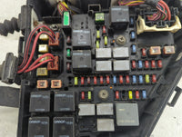 2006 Cadillac Sts Fusebox Fuse Box Panel Relay Module Fits OEM Used Auto Parts - Oemusedautoparts1.com