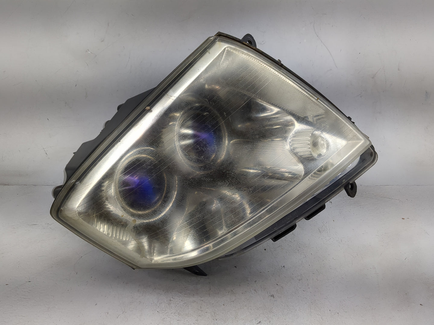 2006 Cadillac Sts Driver Left Oem Head Light Headlight Lamp - Oemusedautoparts1.com