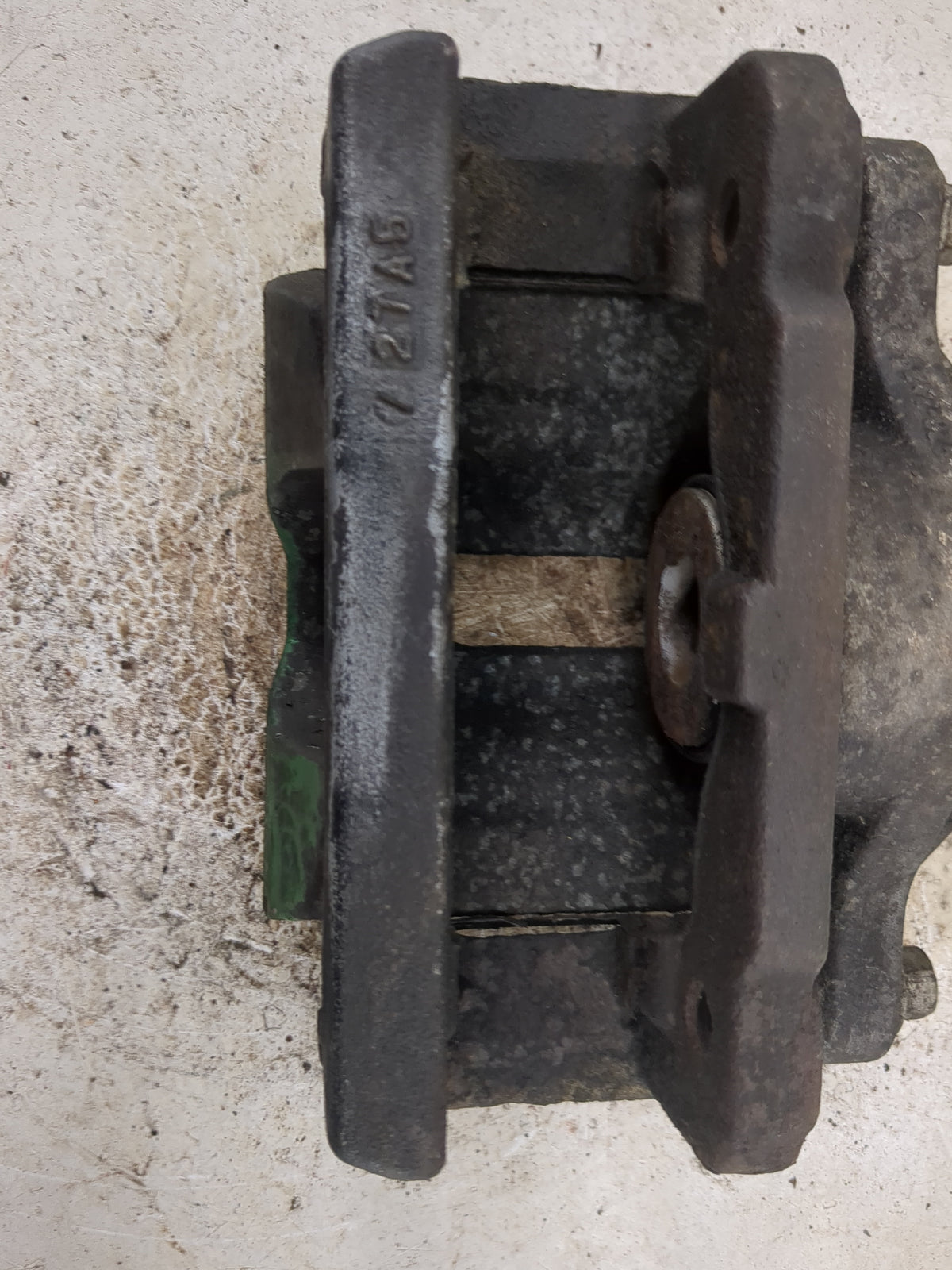 2005-2011 Cadillac Sts Rear Driver Left Brake Caliper 1511967 - Oemusedautoparts1.com