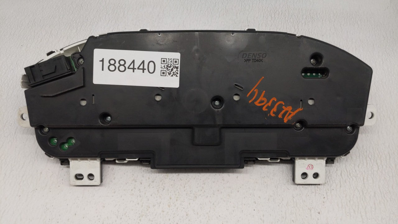 2006 Cadillac Sts Instrument Cluster Speedometer Gauges P/N:10382309 15926684, 15826684 Fits OEM Used Auto Parts - Oemusedau