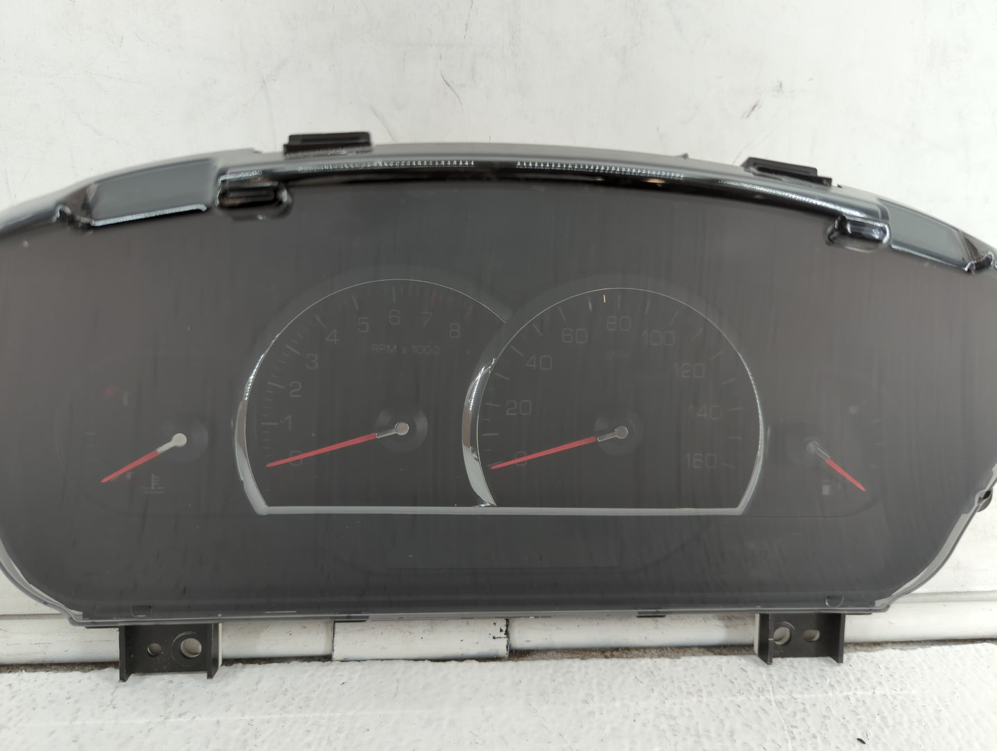 2006 Cadillac Sts Instrument Cluster Speedometer Gauges P/N:10382309 15926684, 15826684 Miles: Fits OEM Used Auto Parts - Oe