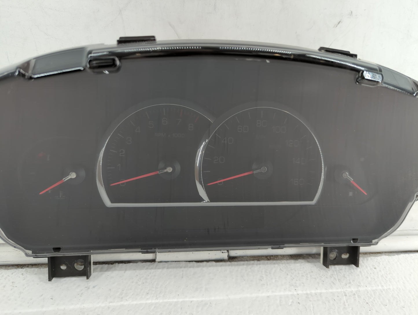 2006 Cadillac Sts Instrument Cluster Speedometer Gauges P/N:10382309 15926684, 15826684 Fits OEM Used Auto Parts - Oemusedau