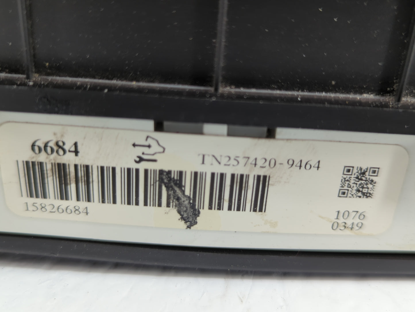 2006 Cadillac Sts Instrument Cluster Speedometer Gauges P/N:10382309 15926684, 15826684 Fits OEM Used Auto Parts - Oemusedau