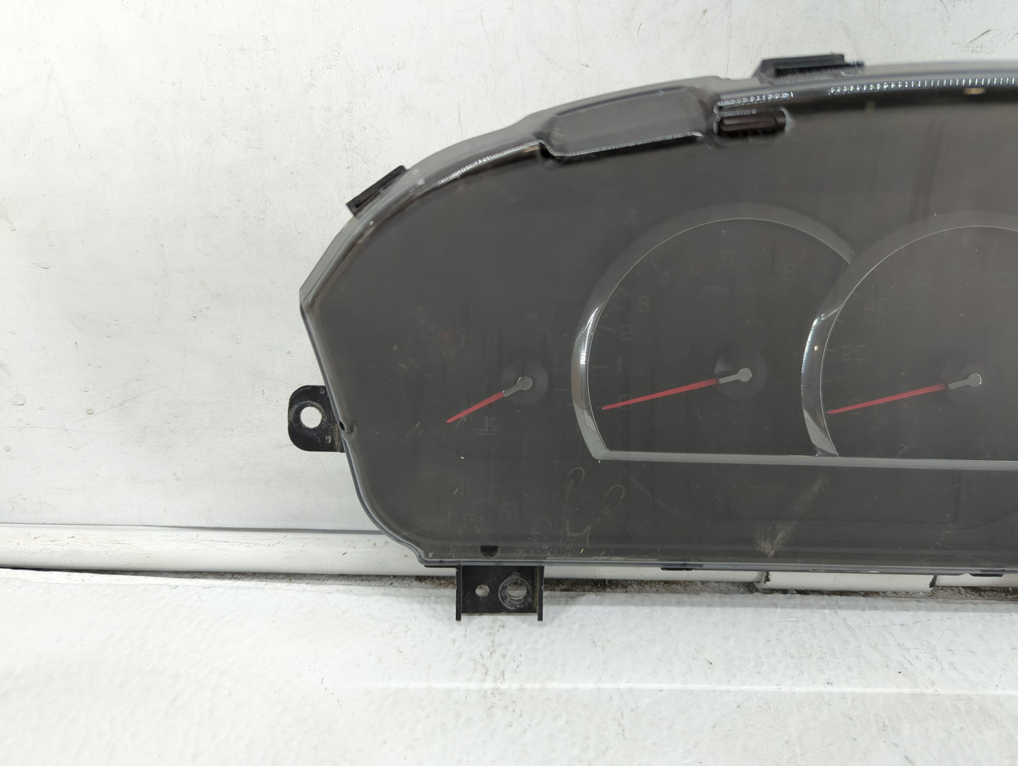 2006 Cadillac Sts Instrument Cluster Speedometer Gauges P/N:10382309 15926684, 15826684 Fits OEM Used Auto Parts - Oemusedau