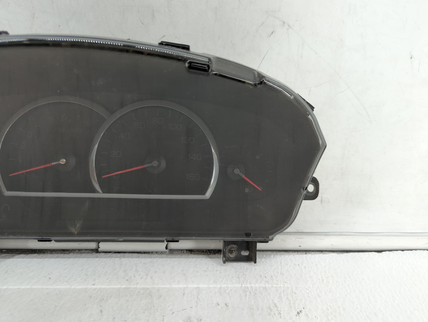 2006 Cadillac Sts Instrument Cluster Speedometer Gauges P/N:10382309 15926684, 15826684 Fits OEM Used Auto Parts - Oemusedau