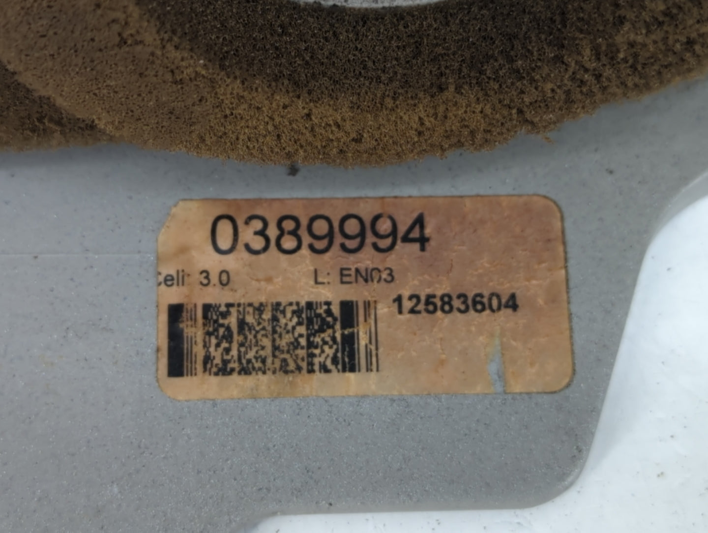 2006 Cadillac Sts Engine Cover - Oemusedautoparts1.com