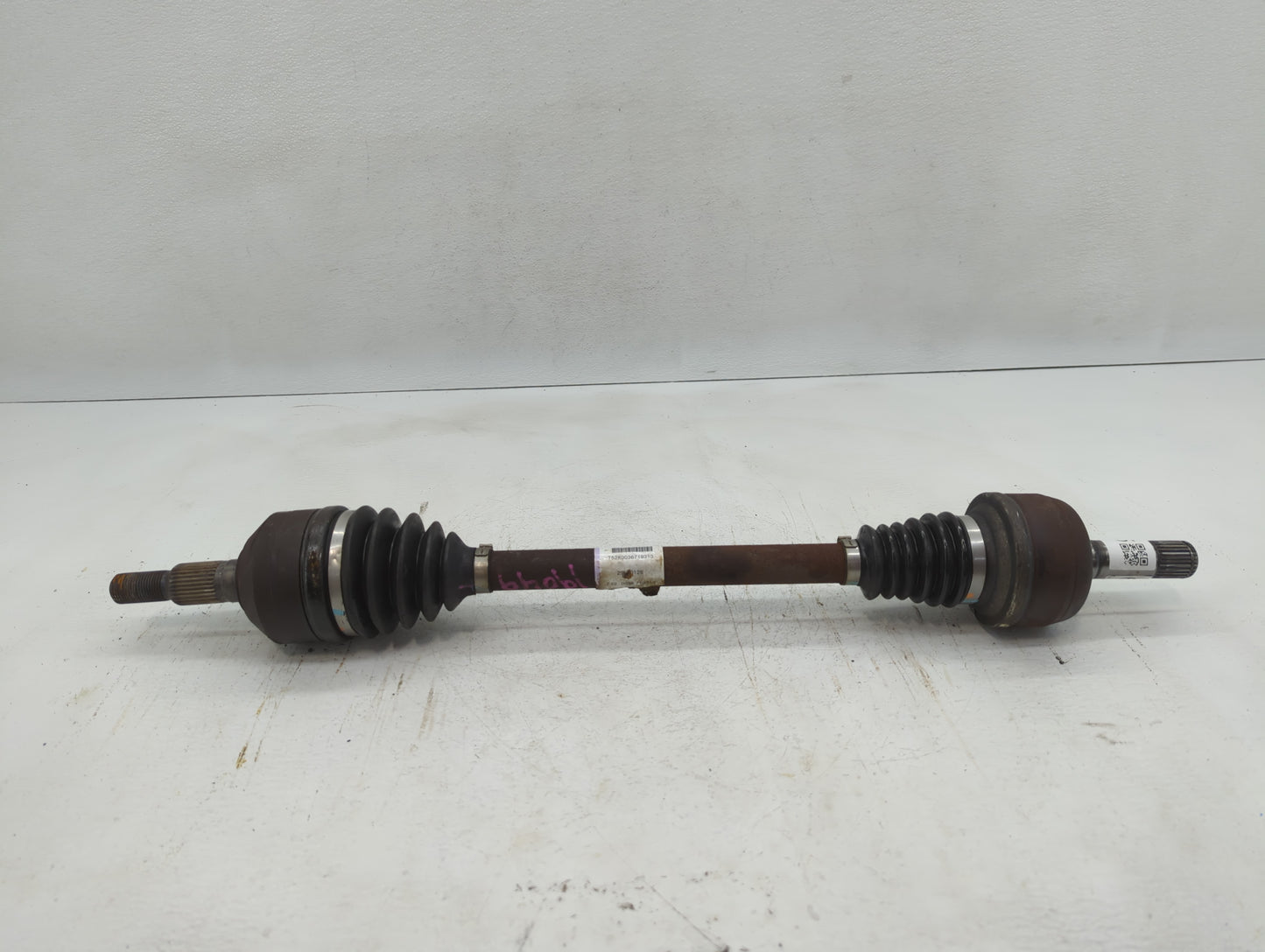 2005-2011 Cadillac Sts Axle Shaft Front Driver Cv C/v - Oemusedautoparts1.com