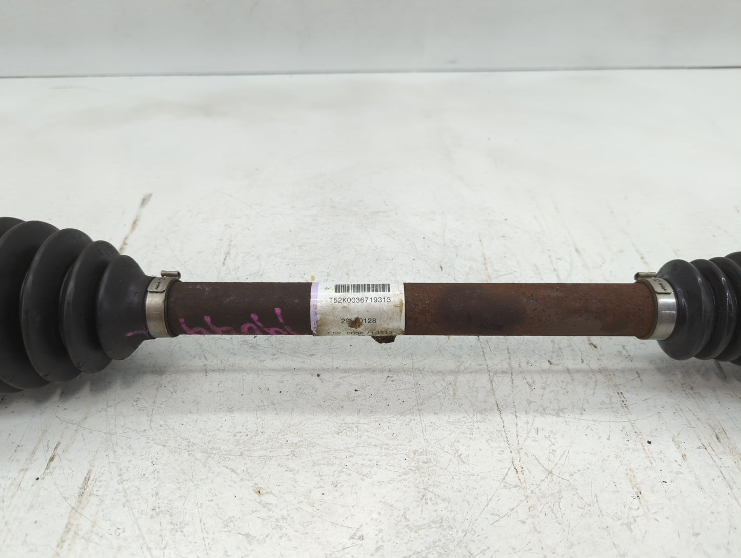 2005-2011 Cadillac Sts Axle Shaft Front Driver Cv C/v - Oemusedautoparts1.com