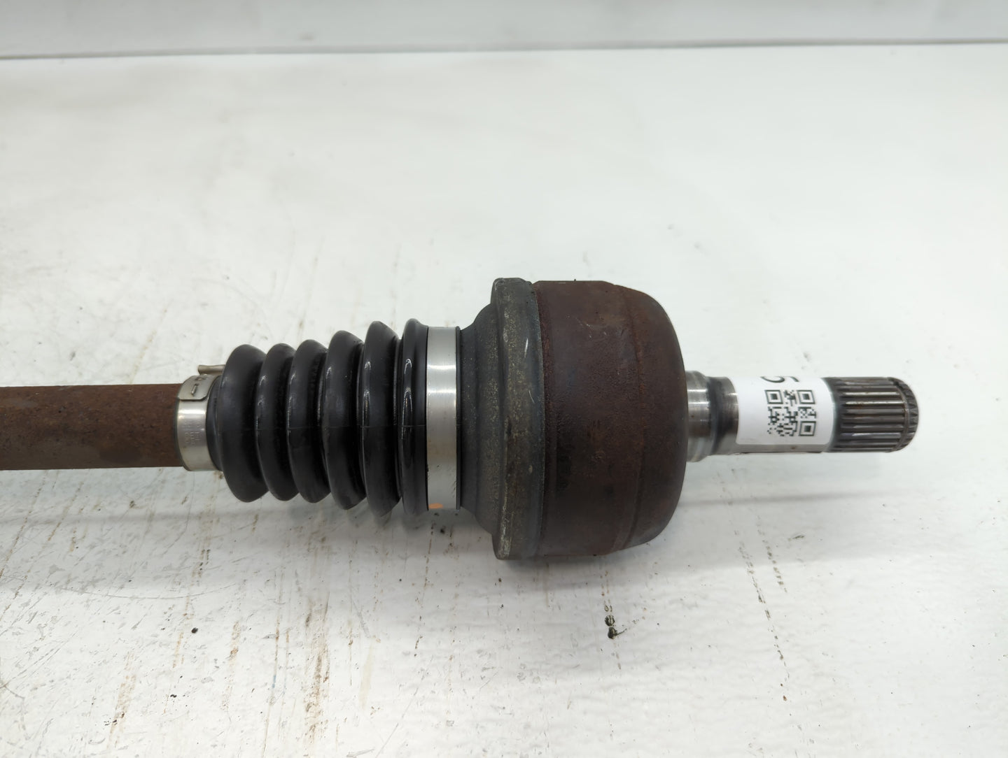 2005-2011 Cadillac Sts Axle Shaft Front Driver Cv C/v - Oemusedautoparts1.com