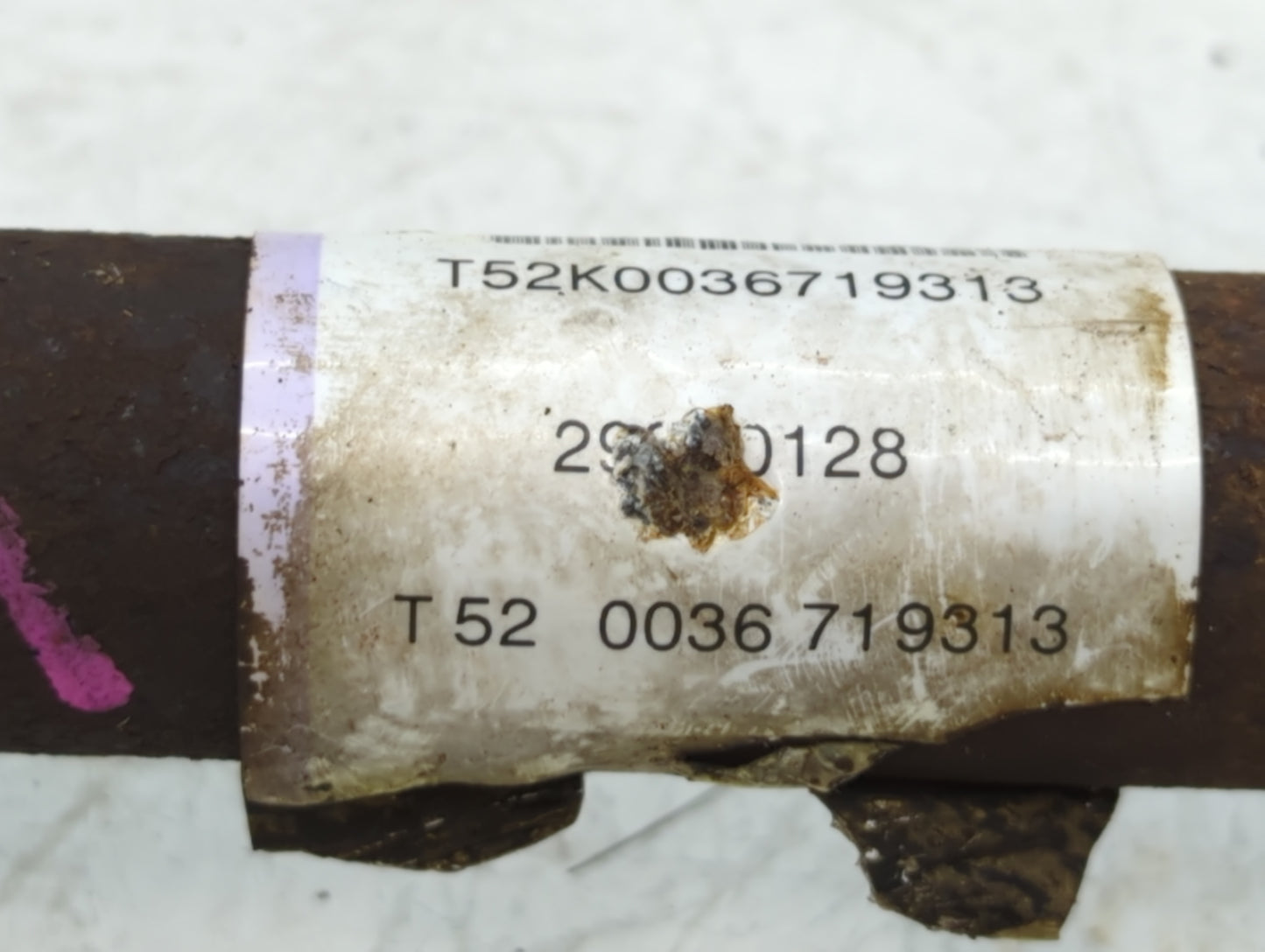 2005-2011 Cadillac Sts Axle Shaft Front Driver Cv C/v - Oemusedautoparts1.com