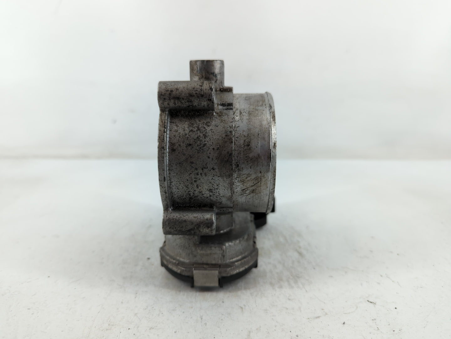 2005-2007 Cadillac Sts Throttle Body P/N:0 280 750 202 12589056 Fits Fits 2004 2005 2006 2007 2008 OEM Used Auto Parts - Oem
