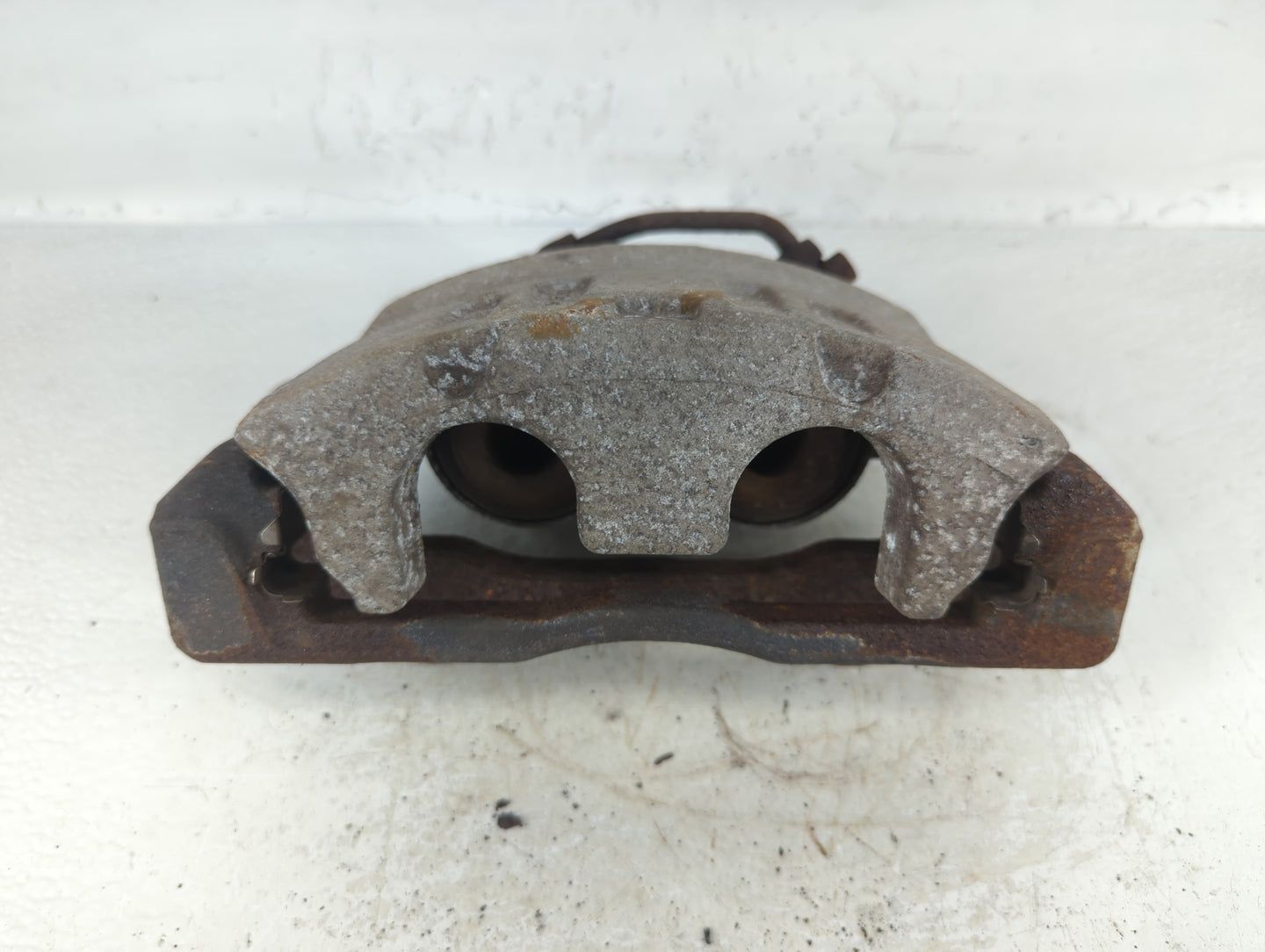 2005-2008 Cadillac Sts Front Passenger Right Brake Caliper - Oemusedautoparts1.com