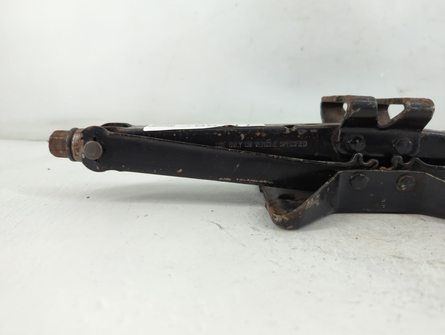 2006 Cadillac Sts Spare Scissor Car Jack - Oemusedautoparts1.com